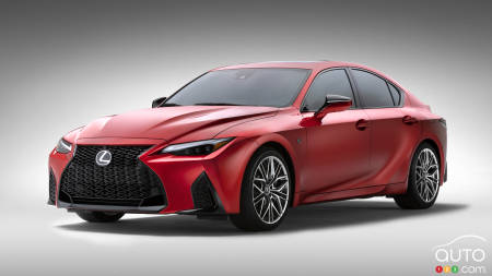 Lexus Introduces IS 500 F Sport Performance for 2022